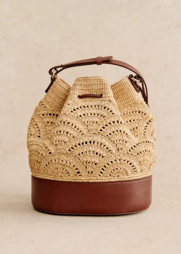 Alma Bucket
