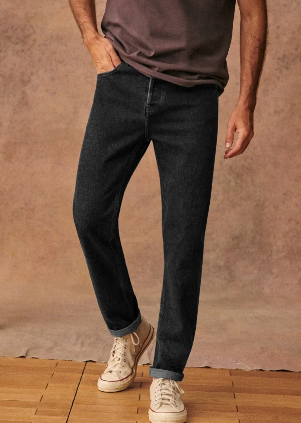 Avi Slim Jeans