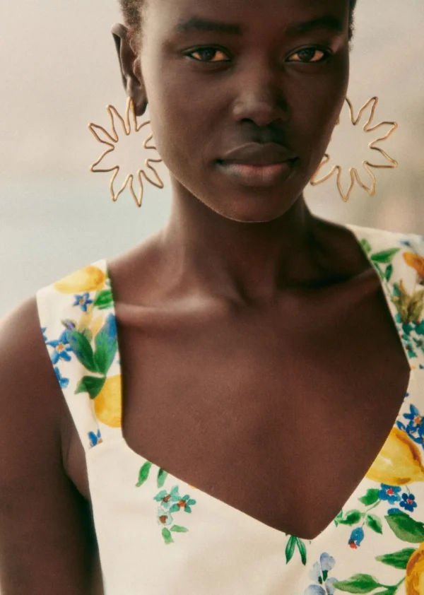 Daria Earrings