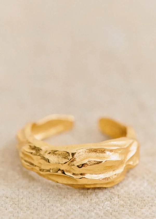 Fine Houria Ring