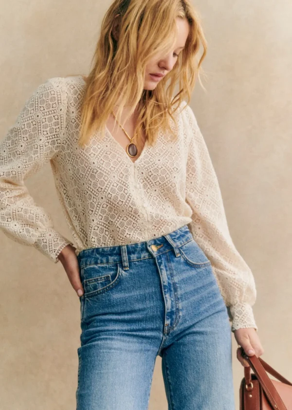 Gaya Blouse