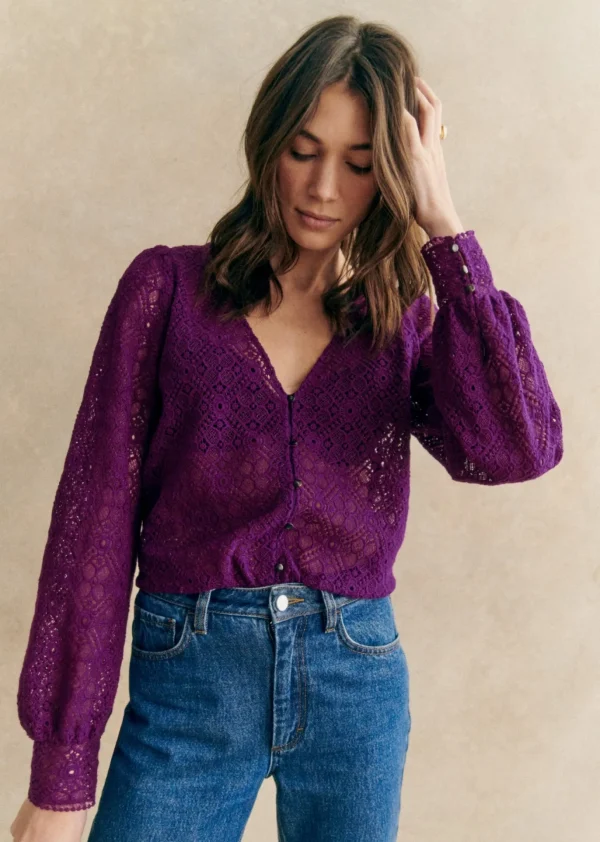 Gaya Blouse