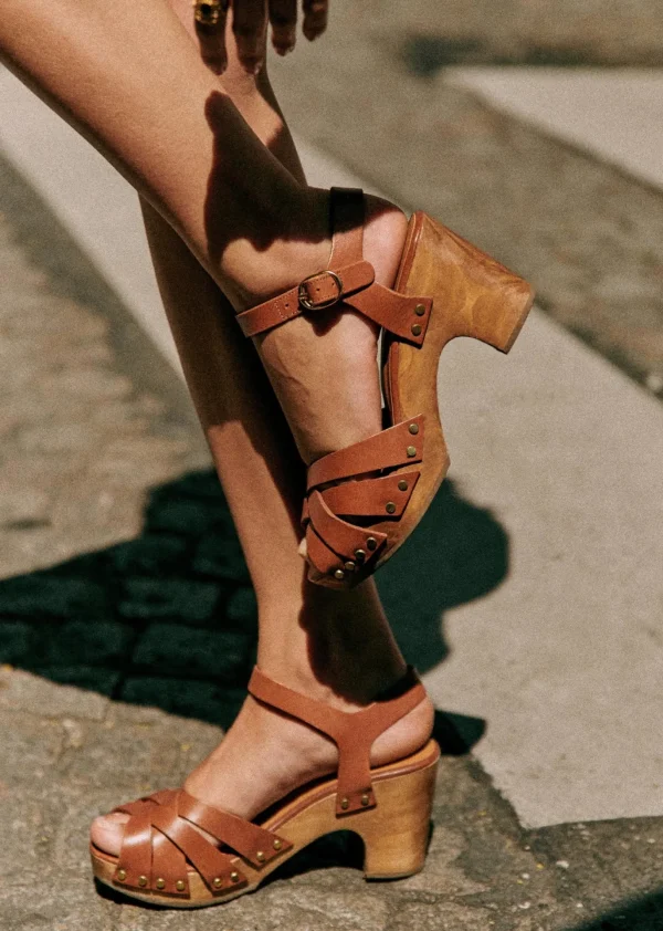 Isabelle Clogs