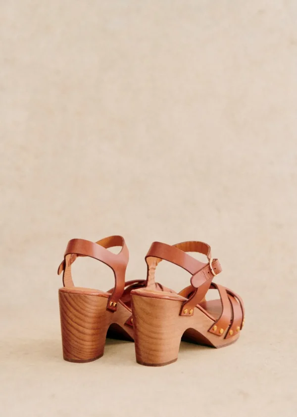 Isabelle Clogs