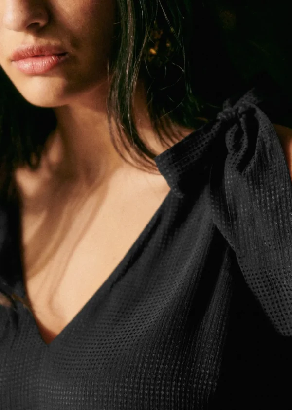 Lara Blouse