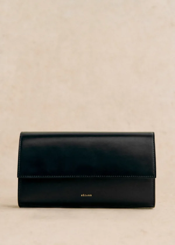 Leonie Pouch