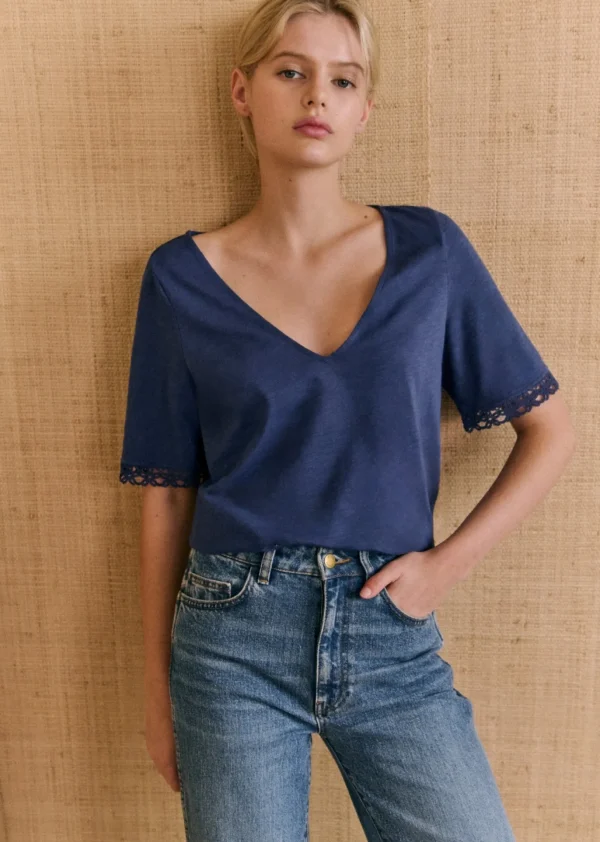 Lorna T-Shirt