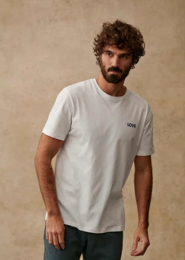 Love T-Shirt