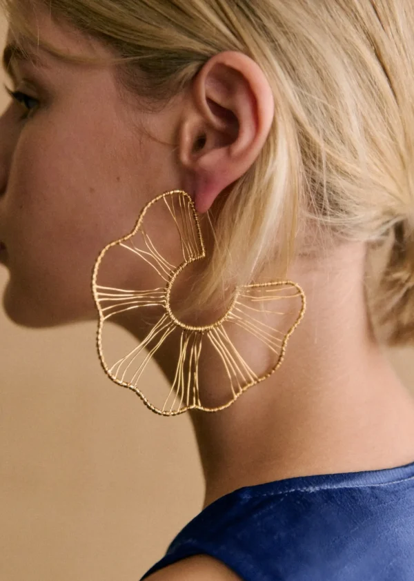 Lydia Hoops