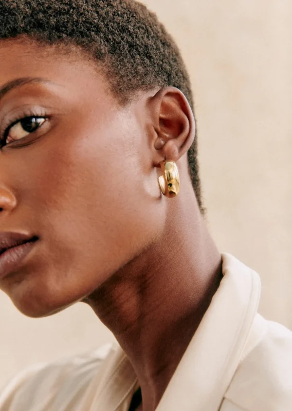 Romie Hoops