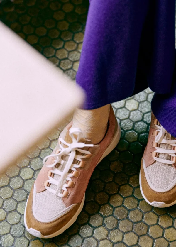 Sama Sneakers