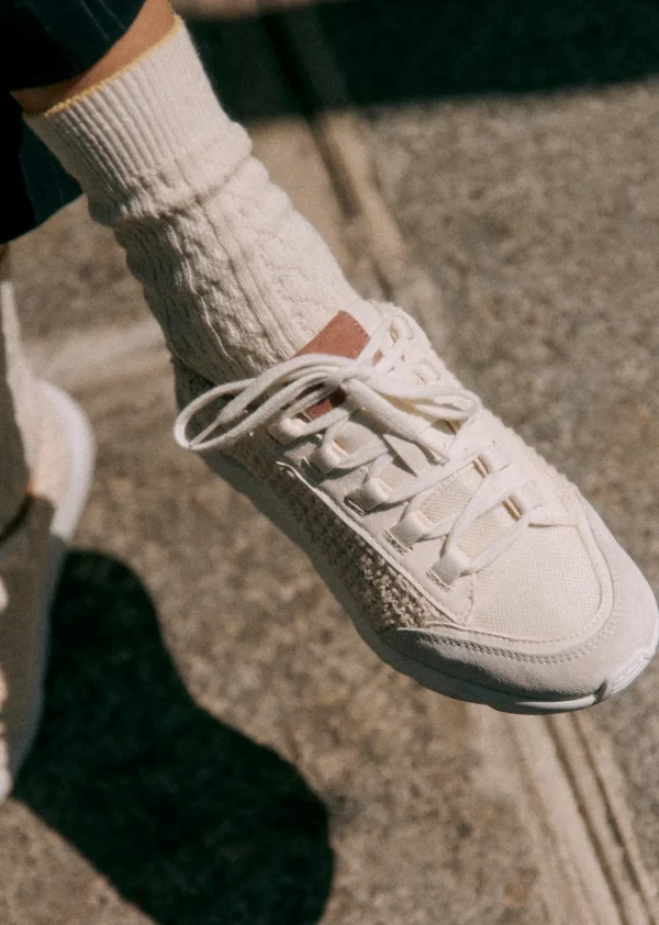 Sama Sneakers