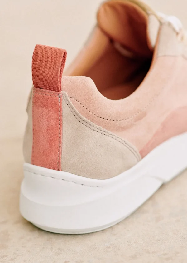 Sama Sneakers