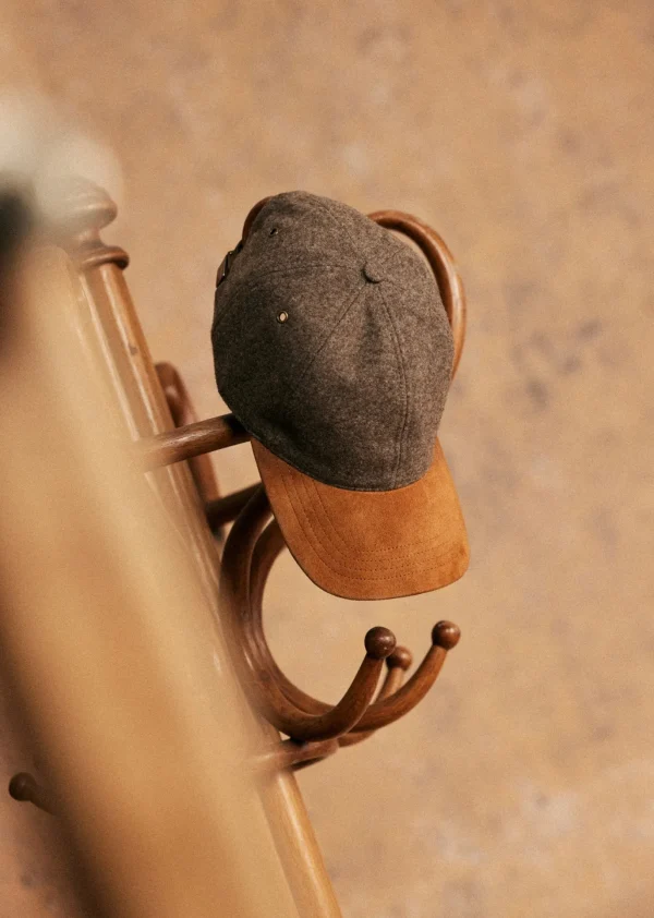 Scaddle Cap