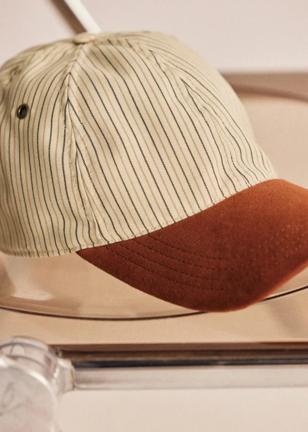 Scaddle Cap
