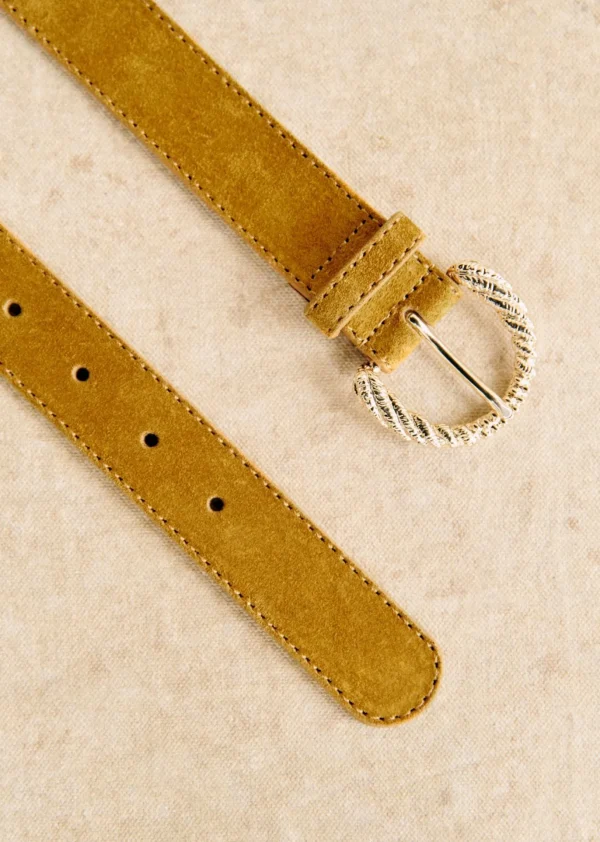 Thelma Belt